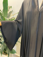 Load image into Gallery viewer, Laylah Pleated
