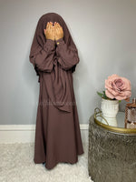 Load image into Gallery viewer, Girls Rusty Rose Abaya with Diamond Khimar
